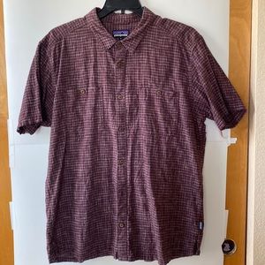 Patagonia Button Down Short Sleeve Shirt Sz XL Color Rust